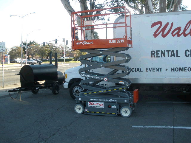 Rental store for SCISSORLIFT, 19FT, 32  WIDTH in Concord CA