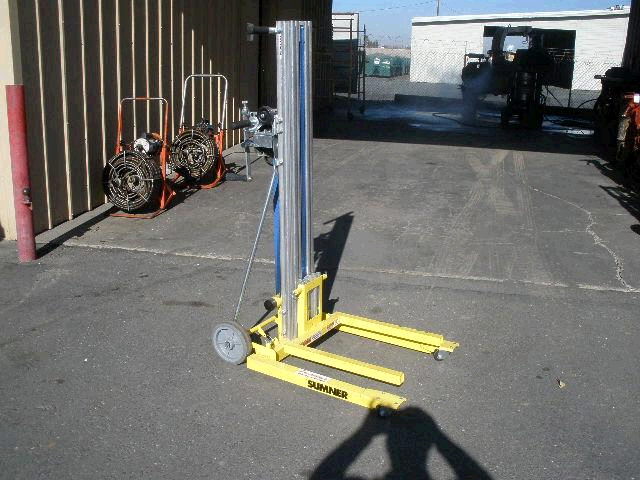 Rental store for HOIST, 200LBX7FT in Concord CA